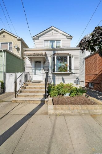 90-07 Silver Rd, Jamaica, NY 11417-2020