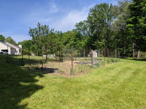 610 Prosperous Valley Rd, Middletown NY  10940-6149 exterior