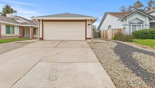 9470 Dunkerrin Way, Elk Grove, CA 95758-4401