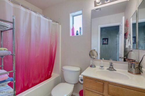 7412 37 Dr, Phoenix AZ 85053-2808 exterior