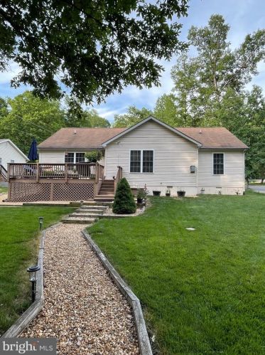 112 Monticello Cir, Locust Grove VA  22508-5331 exterior