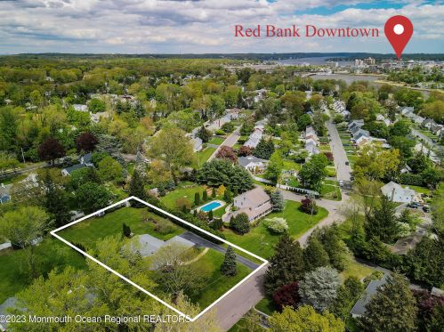 14 Deane Way, Tinton Falls, NJ 07701-5650