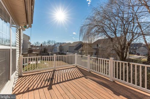 142 Laurel Trl, Swedesboro NJ  08085-4074 exterior