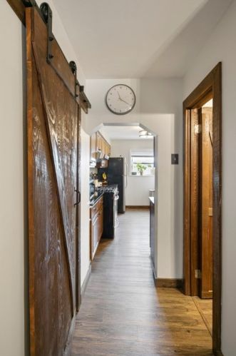 4913 Cypress St, Pittsburgh PA  15224-2105 exterior