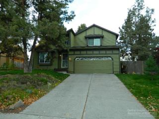 1999 Red Rock Ln, Bend, OR 97701-6532
