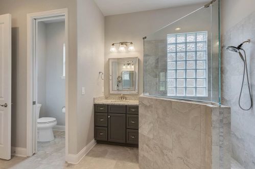 1017 Stoney Creek Dr, Lakeland FL  33811-2329 exterior