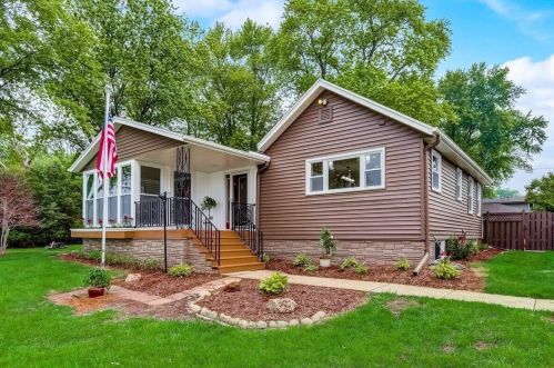 456 Andrews St, Mukwonago WI  53149-1504 exterior