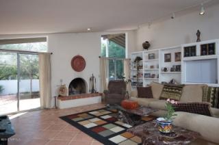 7124 Sabino Vista Cir, Tucson, AZ 85750-2628
