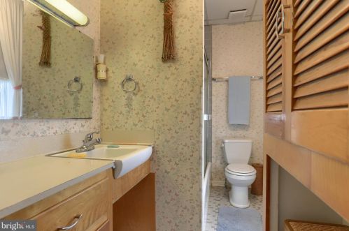 101 Rosanna St, Hummelstown PA  17036-1519 exterior