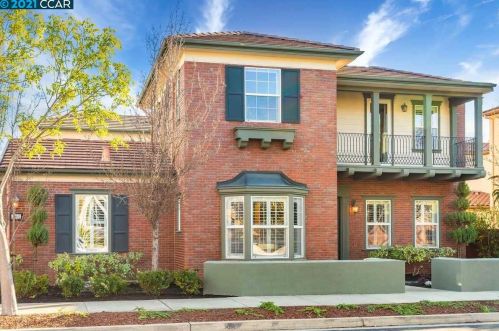 1960 Casablanca St, Danville, CA 94506-4806