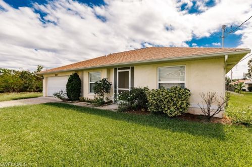 2501 9th St, Lehigh Acres, FL 33936-0009