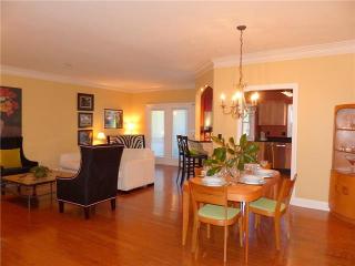 104 Ashlawn Ct, Nashville, TN 37215-6133