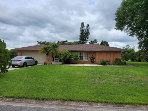 618 Driver Cir, Kissimmee, FL 34759-4111
