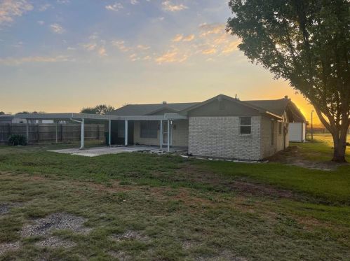 13237 Chestnut Cir, Terrell, TX 75160-6004