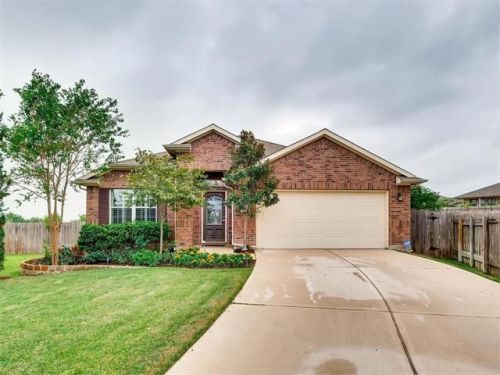 2056 Genesta Dr, Creedmoor, TX 78610-5106