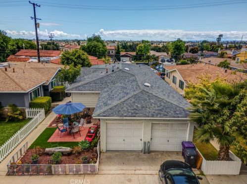 3740 17th St, Long Beach, CA 90804-2003