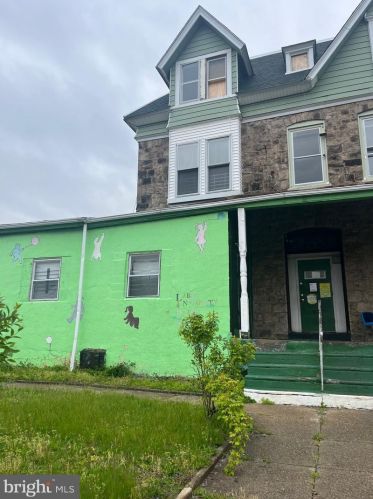 601 Chelten Ave, Philadelphia PA  19126-3825 exterior