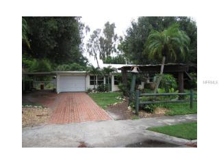 2117 Oak Ter, Sarasota, FL 34231-4421