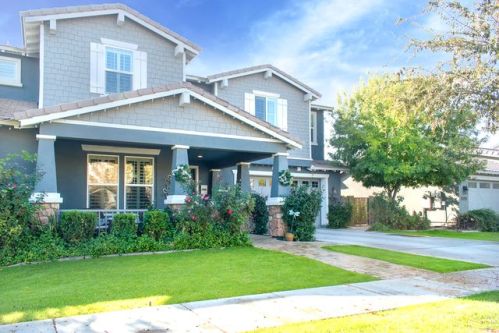 3775 Sierra Madre Ave, Gilbert, AZ 85296-1884