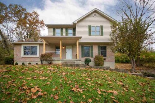 627 Bromley Crescent Springs Rd, Covington, KY 41017-3804
