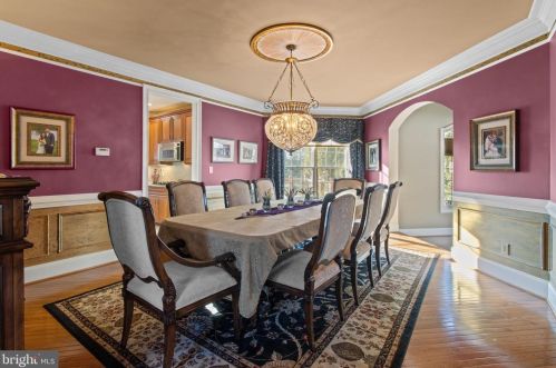 175 Edwards Dr, Southampton PA 18966-1174 exterior