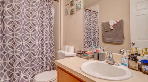 4608 Golfview Blvd, Lehigh Acres FL 33973-6000 exterior