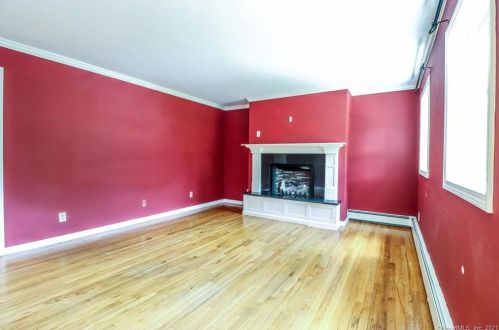 13 Clearview Dr, Brookfield Center CT  06804-1407 exterior