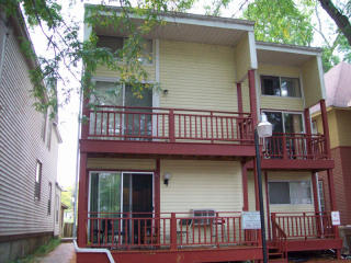 442 Doty St, Madison WI  53703-3139 exterior