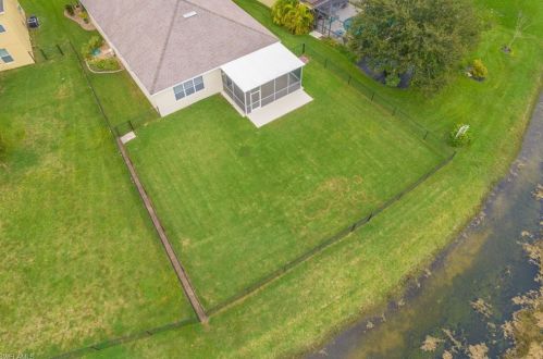 18112 Horizon Vw Blvd, Lehigh Acres FL 33972-4813 exterior