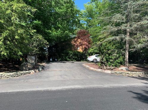 110 Lake Shore Dr, Rock Hill NY  12775-6523 exterior