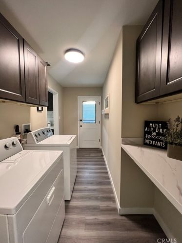 1315 Everett Pl, Orange CA  92867-7007 exterior