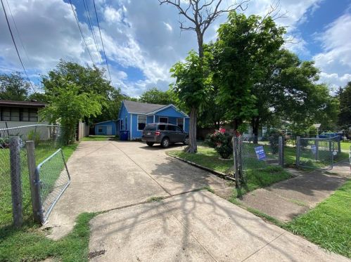 4626 Garrison Ave, Dallas, TX 75216-7138