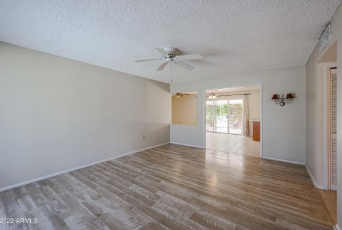 10039 Brookside Dr, Sun City AZ  85351-1253 exterior