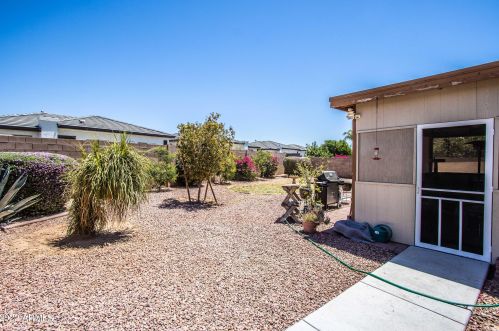 18221 144th Ave, Sun City AZ 85374-4239 exterior