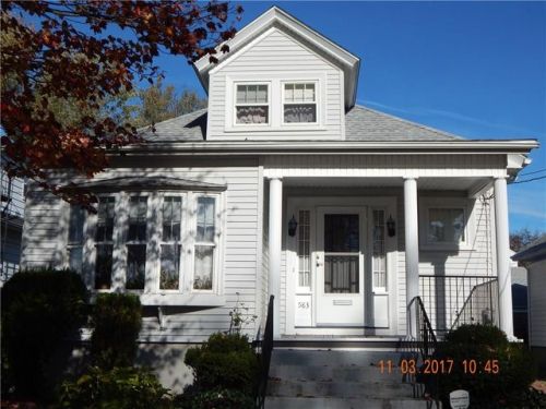 583 Pleasant Valley Pkwy, Providence, RI 02908-4214