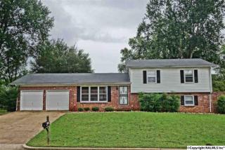 8008 Craigmont Rd, Huntsville, AL 35802-2908