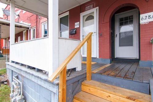 628-628A Middle Ave, Wall, PA 15148-1049