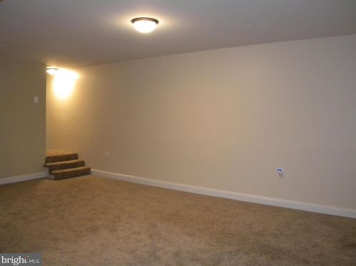 16461 Richmond Tpke, Bowling Green VA  22427-2207 exterior