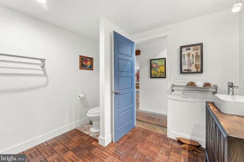 24234 Lands End Dr, Madison Mills VA  22960-3543 exterior