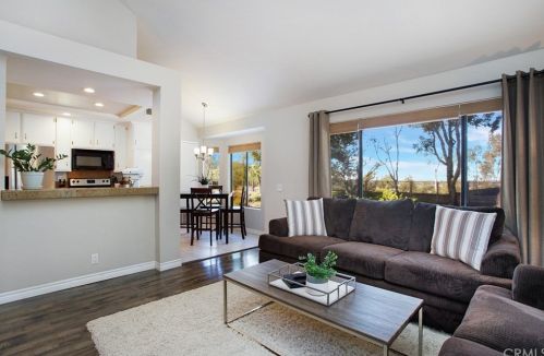 5722 Stillwater Ave, Orange, CA 92869-5724