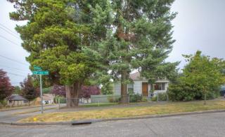 7904 13 Ave, Seattle WA  98106-2116 exterior