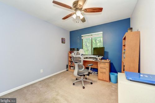 352 Winding Way, Norristown PA  19406-2633 exterior