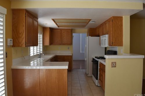 10139 Agate Ave, Mountain Home Village CA  92359-1376 exterior