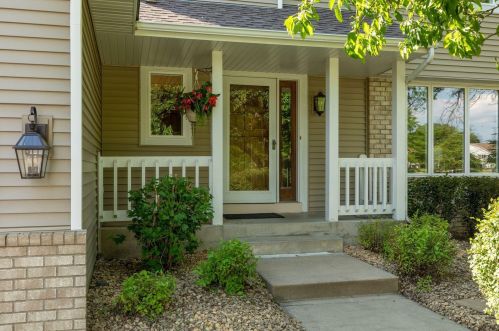 7260 Bancroft Way, South Saint Paul, MN 55077-3113