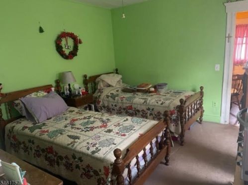 55 John Pl, Manville NJ  08835-2217 exterior