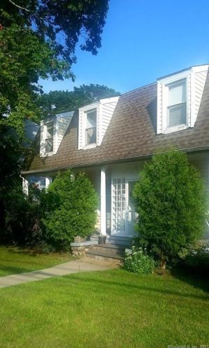 1181 Hope St, Stamford CT  06907-1639 exterior