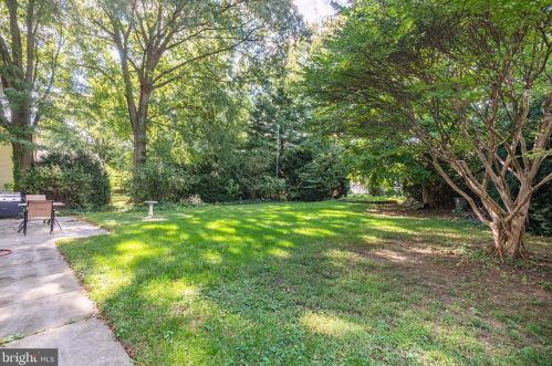 419 Hartford Dr, Riverton NJ  08077-4021 exterior