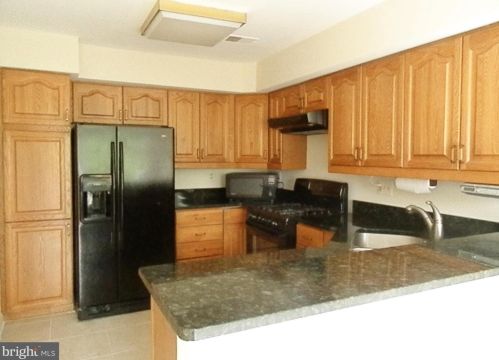 6534 Milva Ln, Springfield VA  22150-4268 exterior