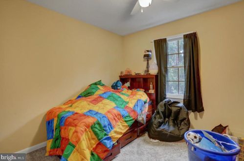 4 Holly Ct, Lees Cross Roads PA  17257-8749 exterior