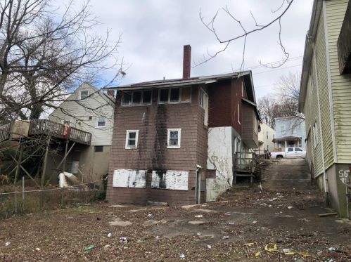 4569 Hamilton Ave, Cincinnati OH  45223-1752 exterior